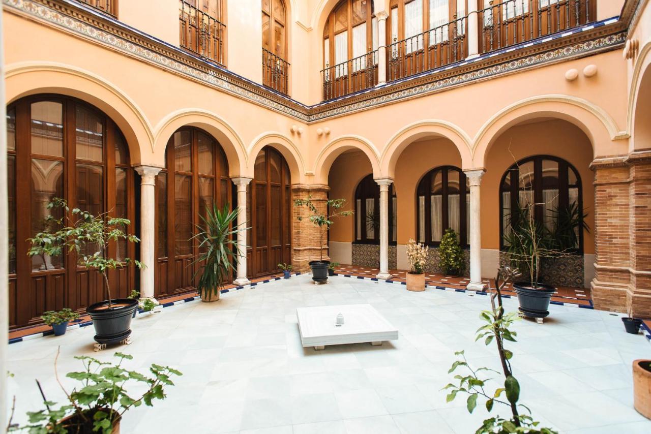 The Old Print House - Space Maison Apartments Севиля Екстериор снимка
